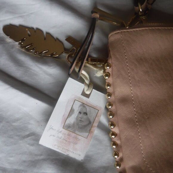 JESSICA SIMPSON DESIGNER LARGE HOBO BAG TOTE CROSSBODY PURSE W/ADJUSTABLE STRAP - Picture 2 of 12